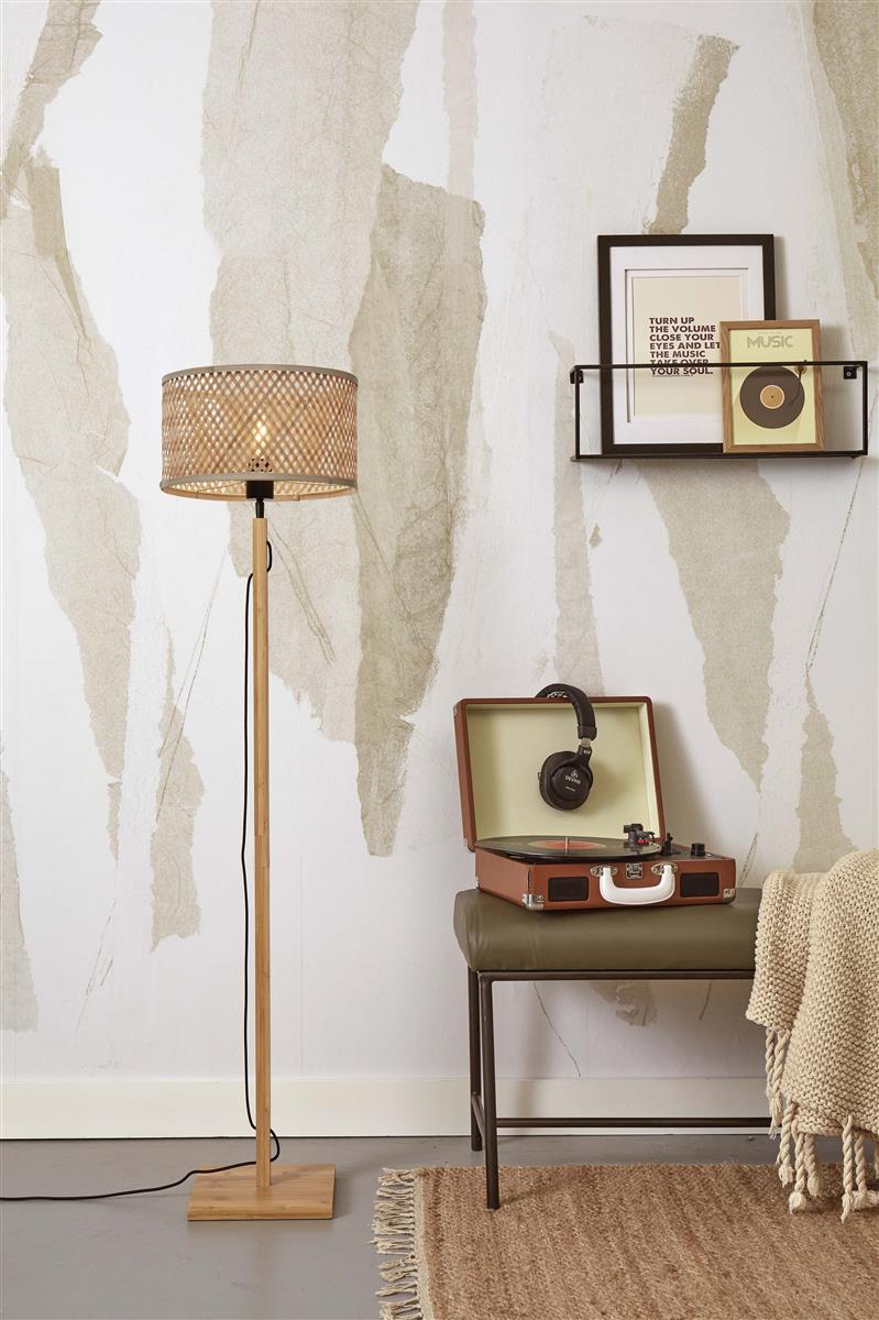 GOOD&MOJO I Stehleuchte I JAVA I Farbe: Natur I Schirm: Ø32 x 18