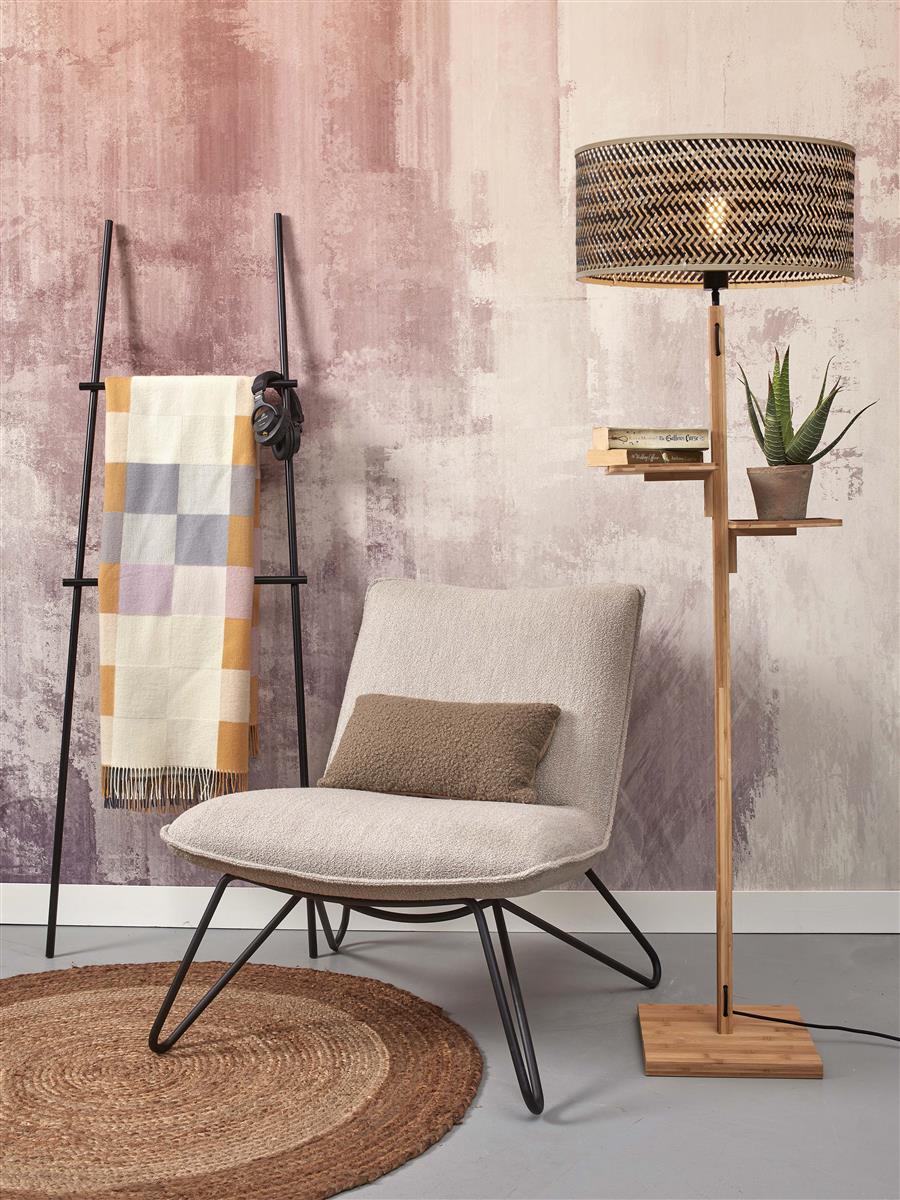 GOOD&MOJO I Stehleuchte I JAVA I Farbe: Natur/Schwarz I Schirm: Ø50 x 22