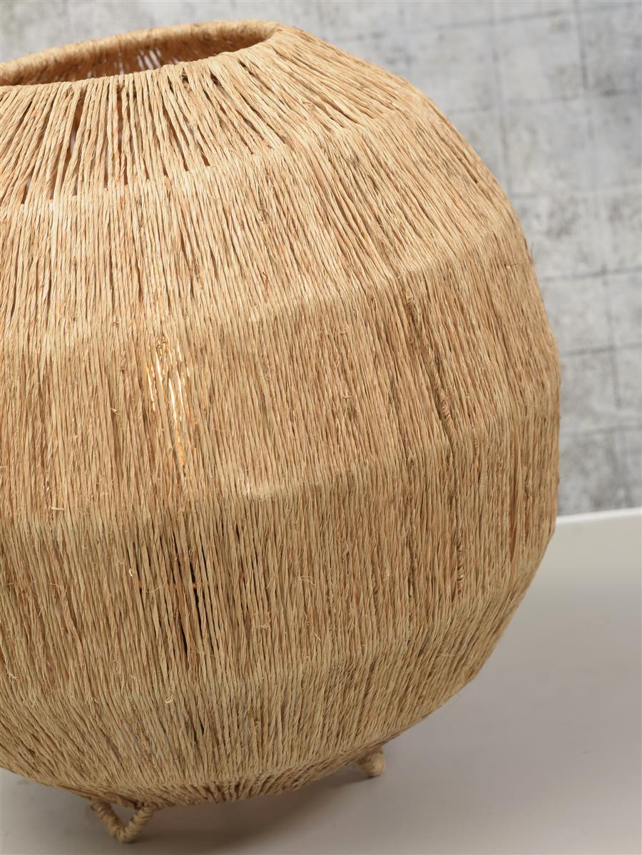 Good&Mojo I Tischleuchte I IGUAZU I Farbe: Natur/Schwarz I Schirm: Ø25 x 25