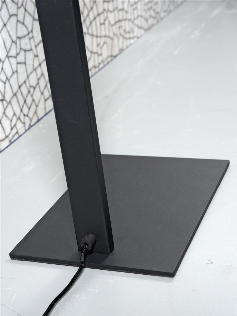 it's about RoMi I Stehleuchte I ZÜRICH I Farbe: Schwarz