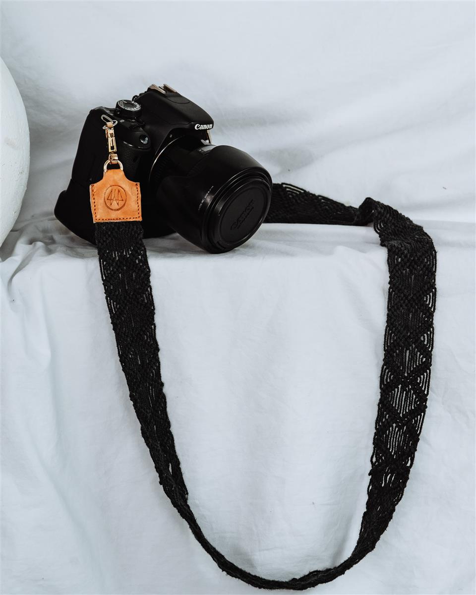 Kameragurt MAGNUM I Schwarz I exzellentes & nachhaltiges Makramee