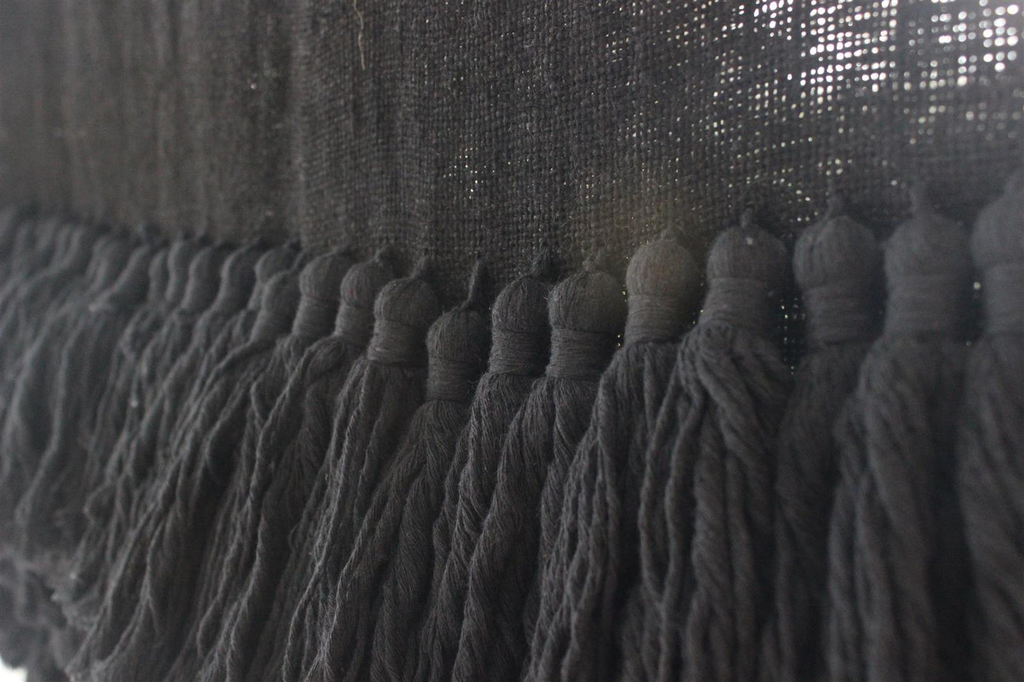 Wanddekor PUERTO I Schwarz I exzellentes & nachhaltiges Makramee