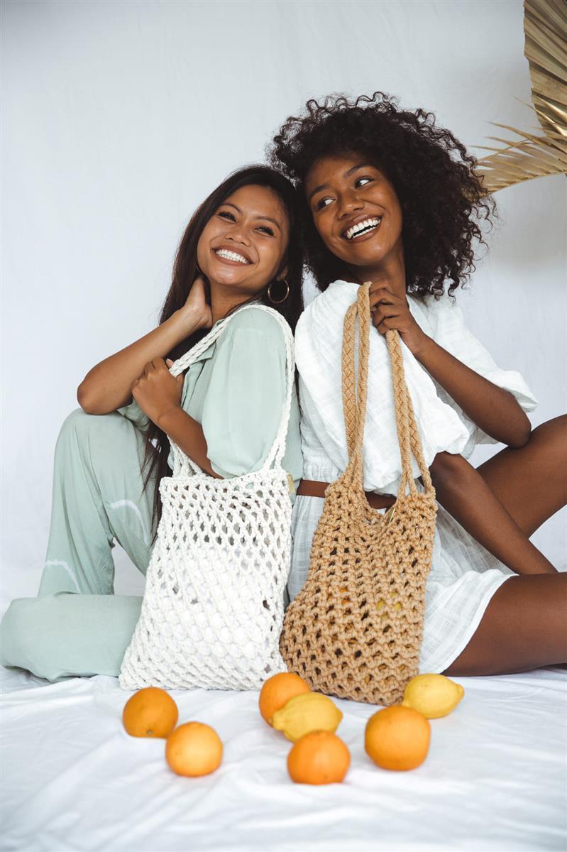 Tragetasche PERI I Salbei I exzellentes & nachhaltiges Makramee