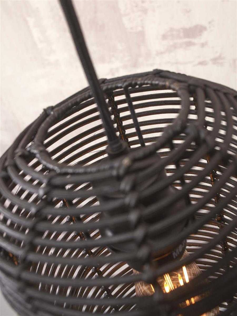 GOOD&MOJO I Hängeleuchte I TANAMI I Farbe: Schwarz I Schirm: Ø25 x 20